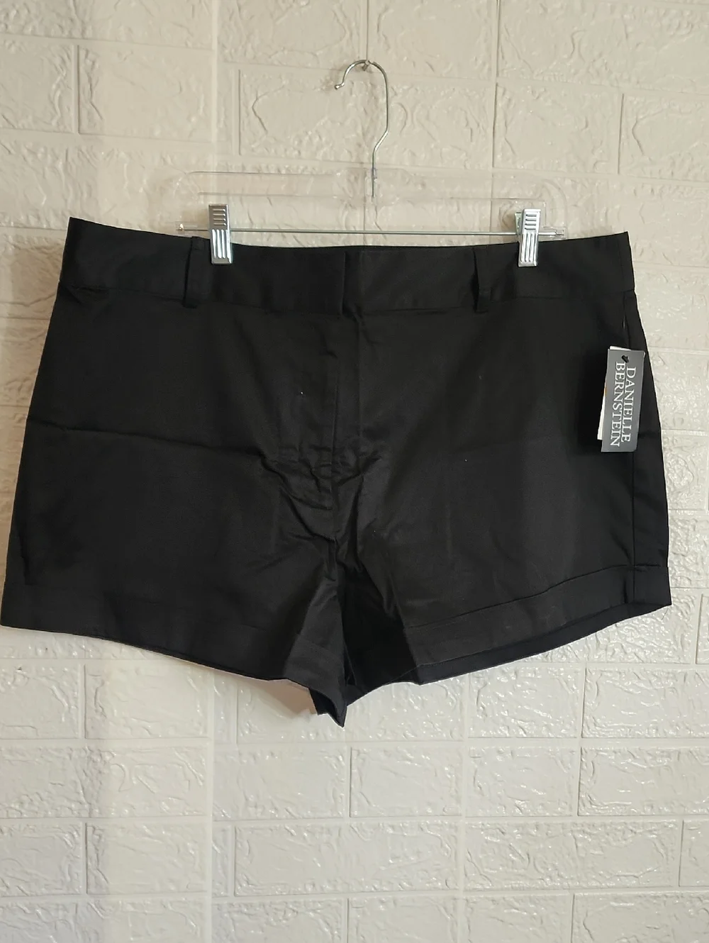 DANIELLE BERNSTEIN Black High-Rise Dress Shorts - Picture 1 of 5